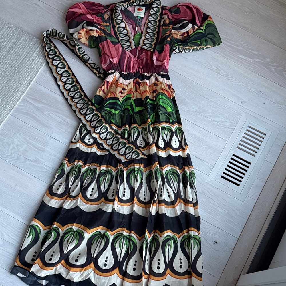FARM RIO. Colorful Patterned Maxi Dress